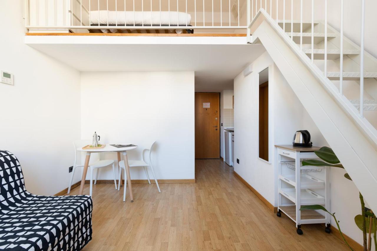 Ferienwohnung Central Studio Apts Milano-Corso Magenta Exterior foto